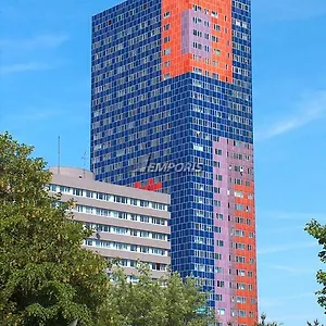 studio-apartment-zentral-gelegen.topcolognehotels.com/