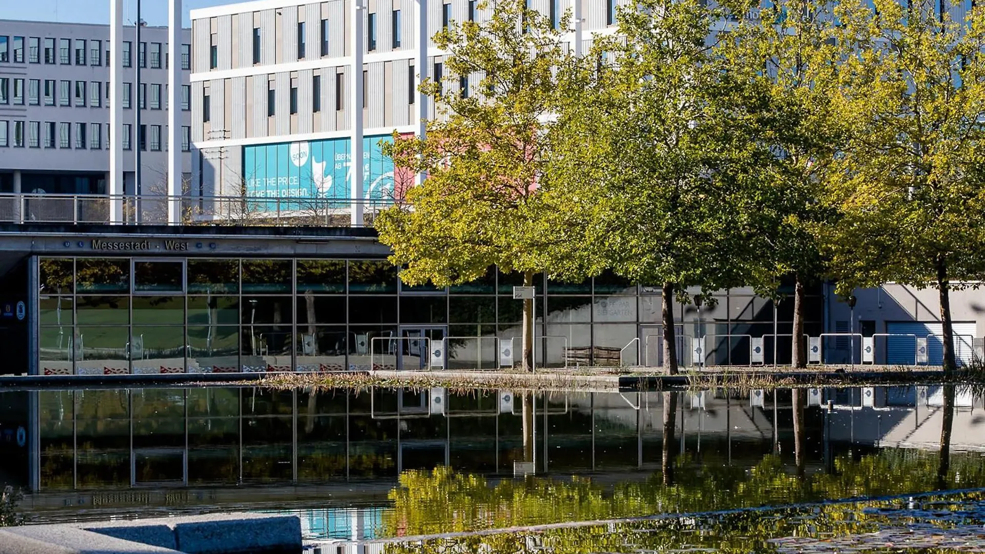 *** Hotel Motel One Muenchen-Messe Niemcy